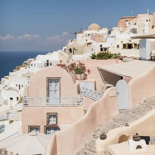 Malebný Výhled Moře Santorini Oia Řecku Středověké Historické Bílé Budovy — Stock fotografie