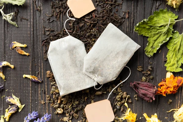 Composition Dry Black Green Tea Tea Bags Dry Hibiscus Calendula — Foto de Stock