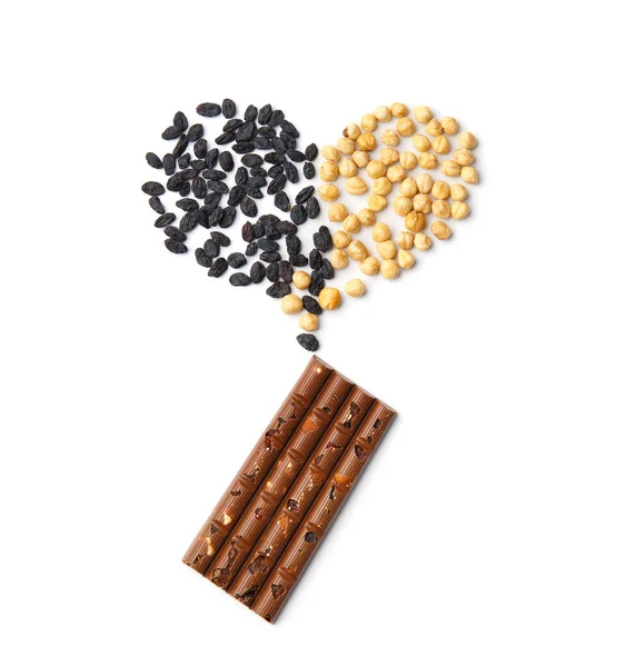 Creative Composition Chocolate Bars Raisins Nuts Laid Out Heart Shape — Stockfoto