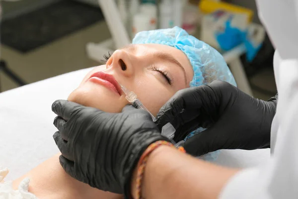 Beauty Treatments Beautician Close Concept Improving Appearance Lip Augmentation Symmetry — Stock Photo, Image