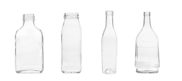 一套空玻璃瓶 装酒精类和非酒精类饮品 白色背景隔离 玻璃器皿 — 图库照片