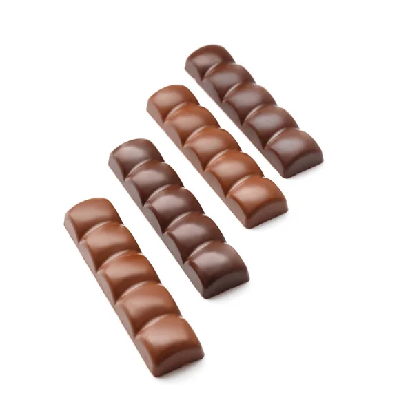 Barras Chocolate Hechas Leche Chocolate Negro Aisladas Sobre Fondo Blanco — Foto de Stock
