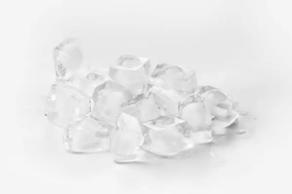 Ice Cubes Drinks Isolated White Background — Stock Photo, Image