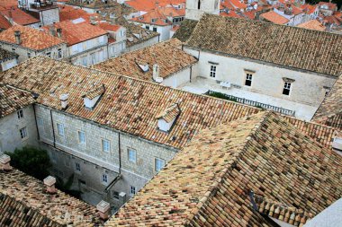 Hırvatistan 'ın Dubrovnik kentinin çatılarına bir göz atmak