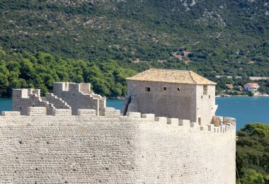 Hırvatistan 'ın antik Ston, Peninsula Peljesac surlarındaki kale