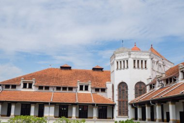 Semarang Merkez İstasyonu Java Semarang, Lawang Sewu. Fotoğraf seyahat hedefi, tatil posteri ve seyahat içeriği medyası için kullanılabilir.