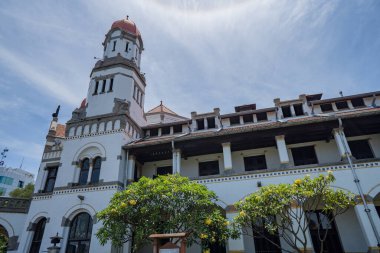Semarang Merkez İstasyonu Java Semarang, Lawang Sewu. Fotoğraf seyahat hedefi, tatil posteri ve seyahat içeriği medyası için kullanılabilir.