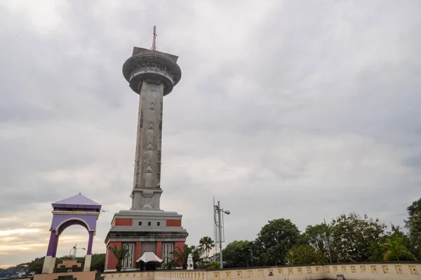 Κεντρικό Πύργο Στο Μεγάλο Τζαμί Agung Στο Semarang Central Java — Φωτογραφία Αρχείου