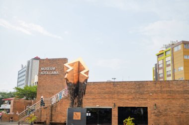 Semarang binasının müzeli eski bir tasarımı. Fotoğraf seyahat hedefi arkaplanı ve içerik ortamı için kullanılabilir.