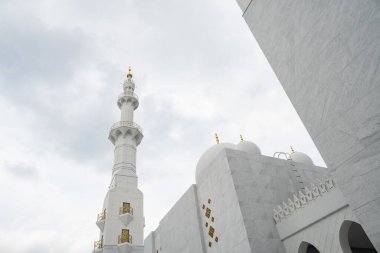 Solo Merkez 'deki en büyük cami Java Mescid Şeyh Zayed' dir. Fotoğraf Ramadhan posteri ve Müslüman içerik medyası için uygun.