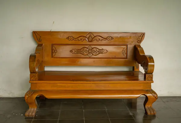Stare Tradycyjne Drewniane Krzesło Stylu Java Zdjęcie Nadaje Się Wykorzystania — Zdjęcie stockowe