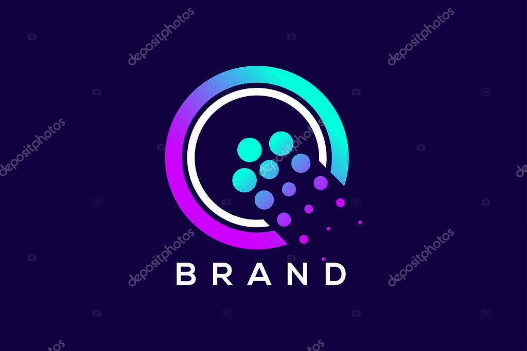 Trendy and minimal letter Q growth technology vector logo design
