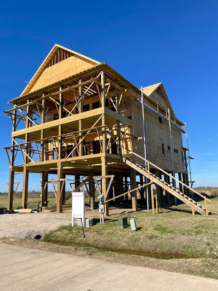 Galveston, Teksas 'ta inşaat halindeki sahil evi..