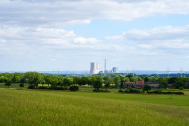 Halberg 'den, Dolberg ve Uentrop' taki kömür santralinin görüntüsü.