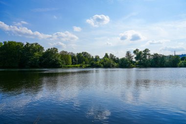 Ruhr, Herdecke yakınlarında doğayla iç içe. Ruhr bölgesindeki Idyllic manzarası.