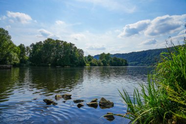 Ruhr, Herdecke yakınlarında doğayla iç içe. Ruhr bölgesindeki Idyllic manzarası.