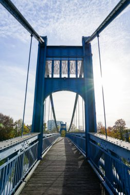 Hamm 'daki okul yolu köprüsü. Datteln Hamm Kanalı 'ndaki yaya köprüsü.