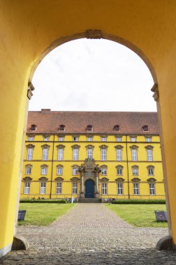 Osnabrck Kalesi 'nin kapısı. Kalenin girişi..