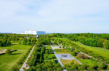 Wismar 'daki Buergerpark manzarası. Gözlem kulesinden görüntüle.