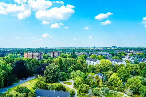 Muehlheim an der Ruhr manzarası. Ruhr bölgesinde şehir.