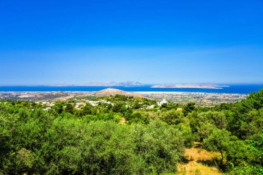 Yunanistan 'ın Kos adasındaki bir dağdan manzara ve Akdeniz manzarası.