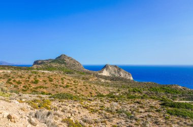 Yunanistan 'ın Kos adasındaki bir dağdan manzara ve Akdeniz manzarası.