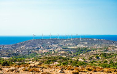 Yunanistan 'ın Kos adasındaki bir dağdan manzara ve Akdeniz manzarası.