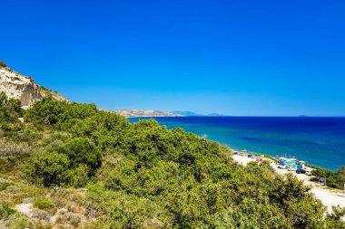 Yunanistan 'ın Kos adasındaki bir dağdan manzara ve Akdeniz manzarası.