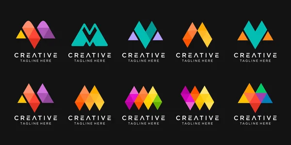 Soyut monogram M harfi logo şablonu seti. Moda, spor, dijital ve teknoloji sektörleri için simgeler.