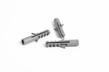 Beyaz izole arka plandaki vidalar için gri plastik paneller