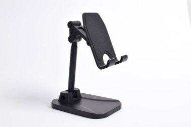 Telefon kulübesi beyaz arka planda izole edilmiş yükseklik açısına göre ayarlanabilir. Telefon, telefon kulübesi, montaj, evrensel