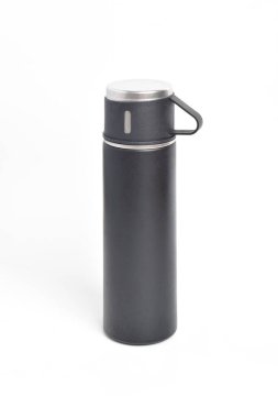 Boş Siyah Tumbler Mockup beyaz arkaplanda izole edildi