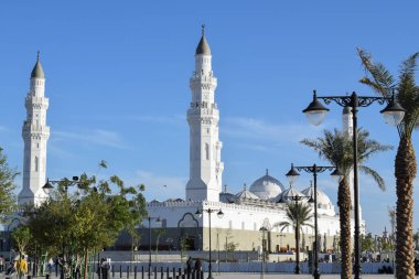 El-Madinah el-Munawwarah, Suudi Arabistan - 2 Mart 2025: Quba Camii İslam tarihinde inşa edilen ilk camidir.