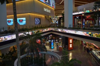 Doha, Katar - 08 Nisan 2025: Hamad Uluslararası Havalimanı Katar 'da uluslararası bir havalimanıdır..