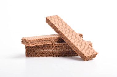 Beyaz arkaplanda izole çikolatalı gofretler