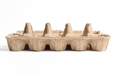 Yumurta kutusu beyaz arka planda izole edildi. Yumurta kutusu, kutu, tepsi ya da kap