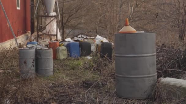 Oil Canisters Grass High Quality Fullhd Footage — Stockvideo