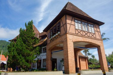 Pomerode, SC, Brezilya - 01.21.2024: şehrin girişinde ana giriş.