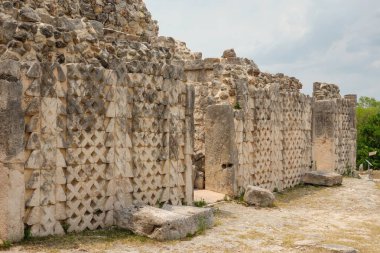 Kabah Maya arkeolojik alanı Yucatan Yarımadası, Meksika.