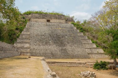 Yucatan Yarımadası, Meksika 'daki Uxmal Maya arkeolojik alanı.