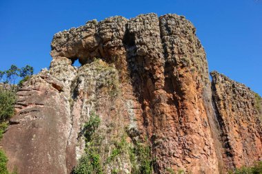 Vila Velha Eyalet Parkı 'ndaki kum taşı jeolojik anıtlar ya da Arenitos. Ponta Grossa, Parana, Brezilya.