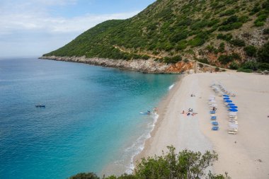 Arnavutluk 'un başkenti Dhermi' deki Gjipe Sahili panoramisi, İyon Denizi.