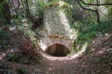 Butrint arkeoloji sahası, antik Yunan polisi ve daha sonra Arnavutluk 'un Ksamil kentinde Roma kenti. Unesco Dünya Mirası Sitesi.