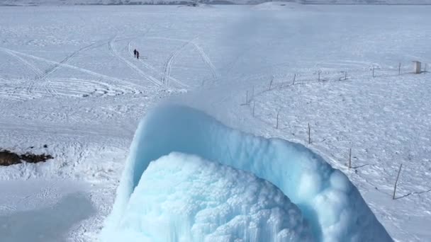 Isvulkan Snöiga Berg Högkvalitativ Film — Stockvideo