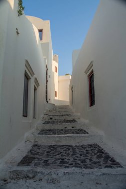 Santorini 'deki Oia köyünün manzarası. Yüksek kalite fotoğraf