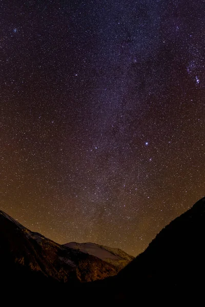 山中冬季银河路的天文摄影 高质量的照片 — 图库照片