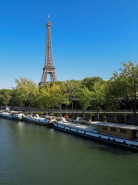 Вид Эйфелеву Башню Идущую Через Париж Высокое Качество Фото — стоковое фото