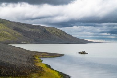 İzlanda 'nın muhteşem vahşi manzarası. Yüksek kalite fotoğraf