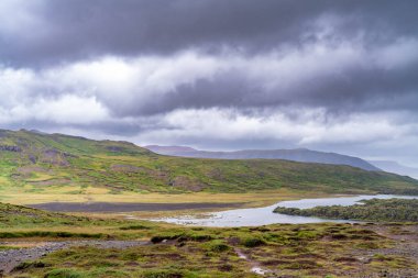 İzlanda 'nın muhteşem vahşi manzarası. Yüksek kalite fotoğraf