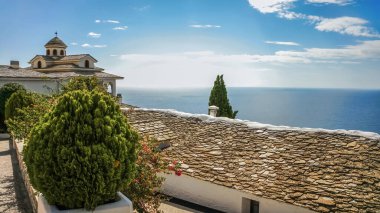 Thassos 'taki Başmelek Michael Manastırı' ndan Ege Denizi 'ne bakın..